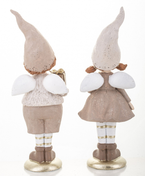 Elf chłopiec ceramiczny z paczką na podstawie (139564)-20% Elf chłopiec ceramiczny z paczką na podstawie (139564)-20%