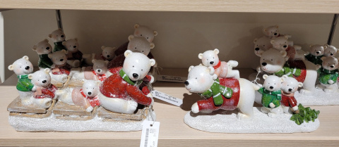 4 misie ceramiczne na śniegu (046797) h:12*21,5*6cm-20% 4 misie ceramiczne na śniegu (046797) h:12*21,5*6cm-20%