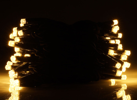 Lampki 80LED+gn zewnętrzne białe ciepłe (LZ-LED-80G) Lampki 80LED+gn zewnętrzne białe ciepłe (LZ-LED-80G)