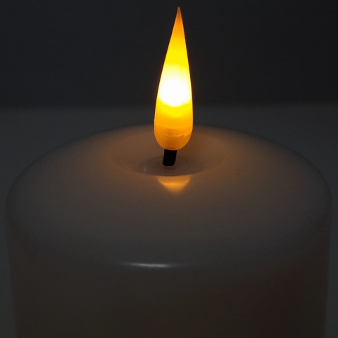 Świeca LED biały połysk średnia (7/20/WAX) Świeca LED biały połysk średnia (7/20/WAX)