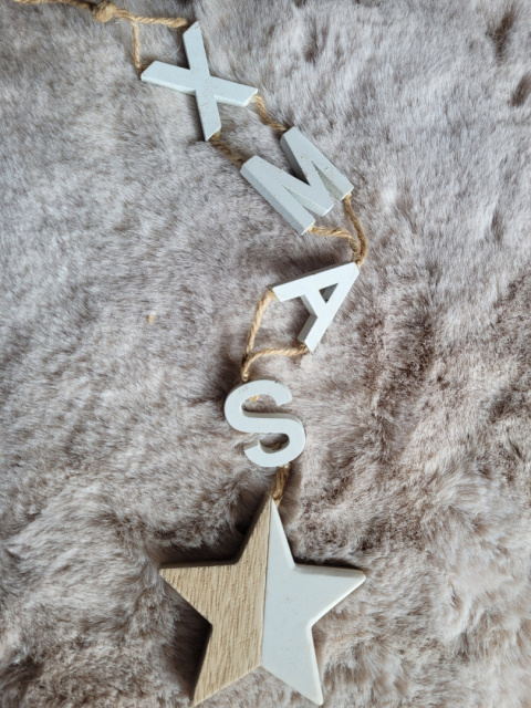 Zawieszka drewniana X-MAS (TG43735) Zawieszka drewniana X-MAS (TG43735)