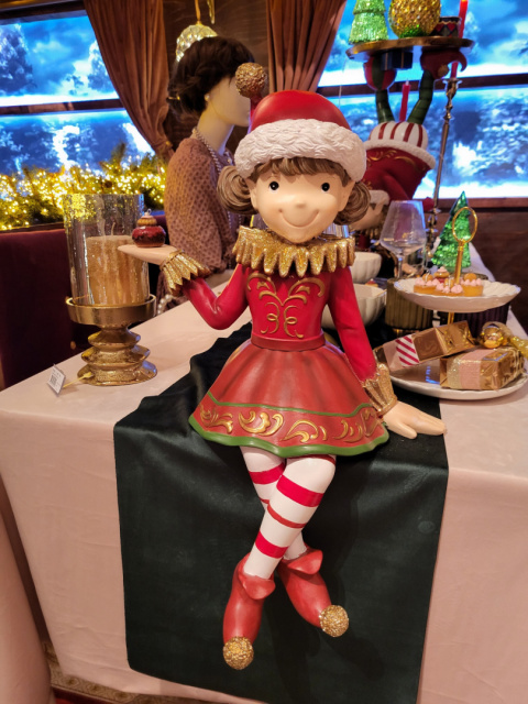 Dziewczynka ceramiczna elf 58cm siedząca (531300) Dziewczynka ceramiczna elf 58cm siedząca (531300)
