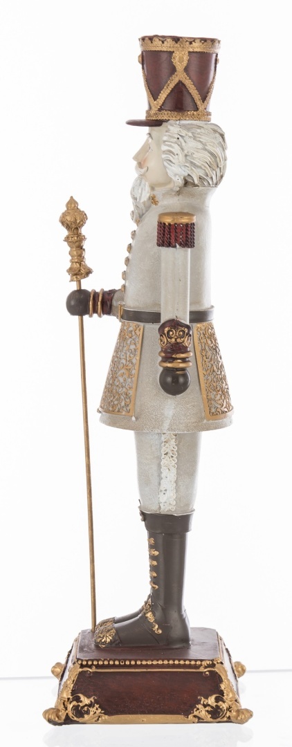 Nutcracker 31cm grey on polyresin base (156567)