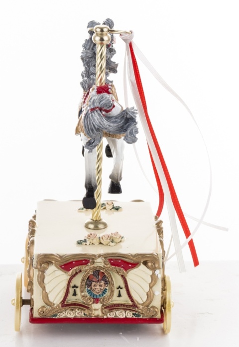 Carousel horse 20cm music box, polyresin (146570) Carousel horse 20cm music box, polyresin (146570)